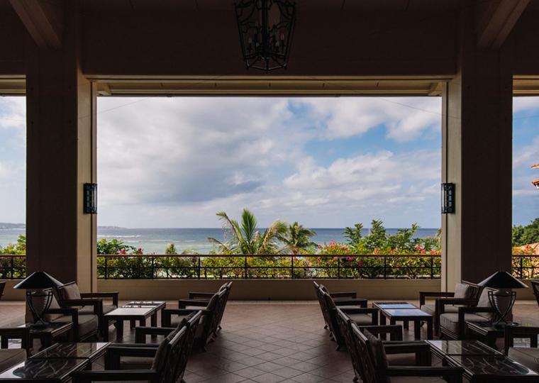 ザ・ブセナテラス　エントランスロビー