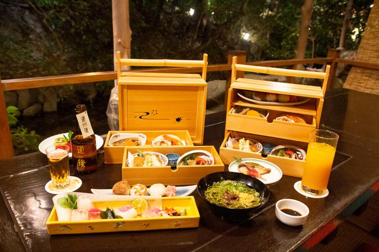 道後温泉ふなや 川席