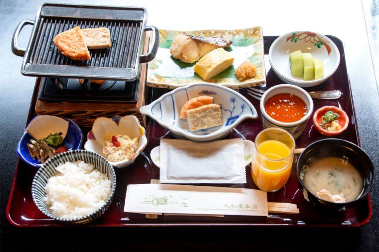 道後温泉 大和屋本店 朝食