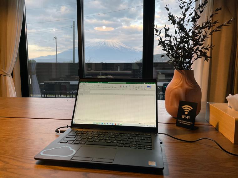 富士山の絶景を望みながらのワーケーション
