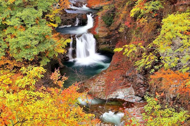 鳳鳴四十八滝（ほうめいしじゅうはちたき）