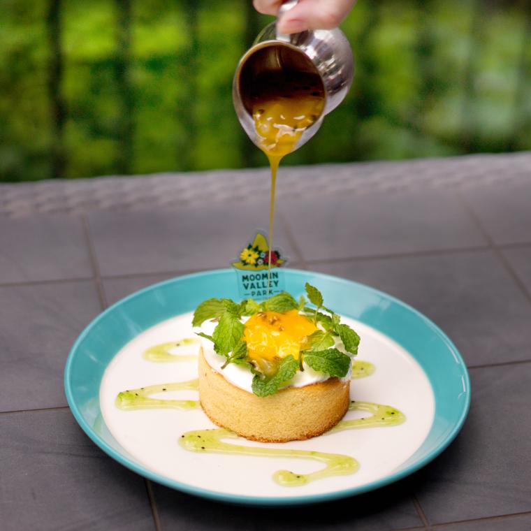 ムーミンバレーパーク　ミッドサマーパンケーキ