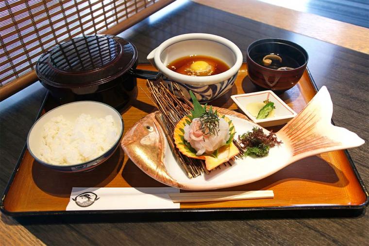 道後温泉 かどや 宇和島鯛めし