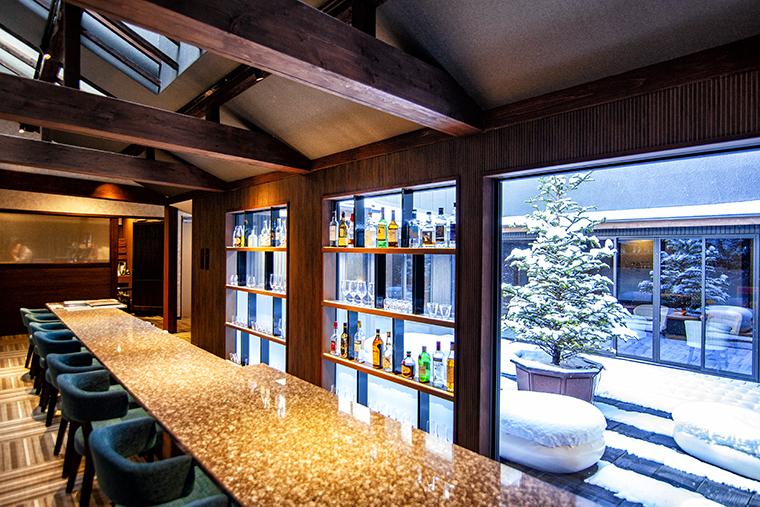 草津温泉で「暮らすように泊まる」モダンな素泊まり宿「源泉一乃湯」