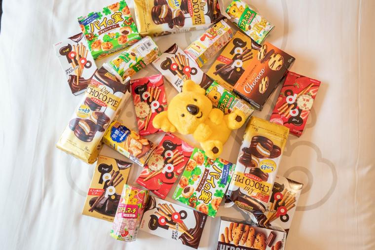 お菓子詰め放題や限定スイーツなど、コアラのマーチづくしの滞在を