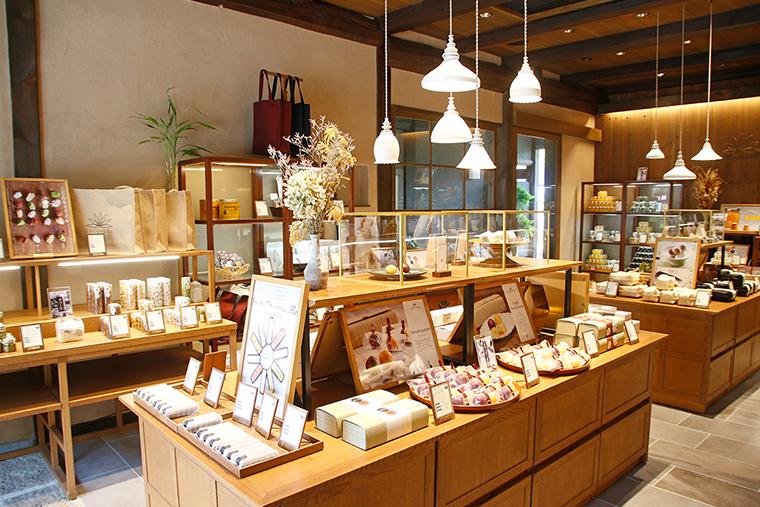 「鞠智」の食べ歩き限定どら焼き