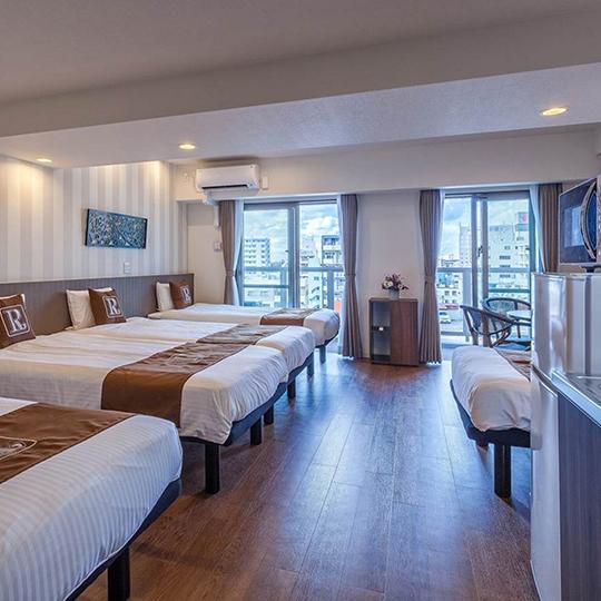 コンドミニアムリゾート那覇　リビングイン旭橋駅前プレミア＆アネックス