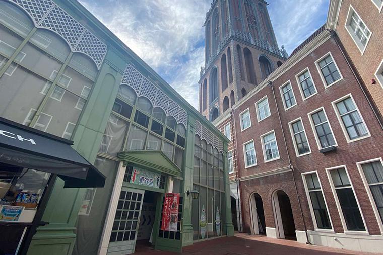 ハウステンボス　サマーフェスティバル　ガーデンプール