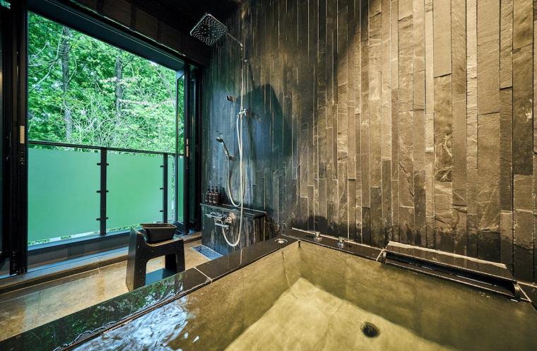 「Rakuten STAY VILLA 箱根仙石原」北館　客室　温泉　半露天風呂