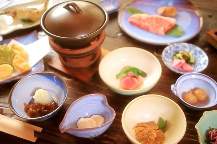 肘折温泉　丸屋