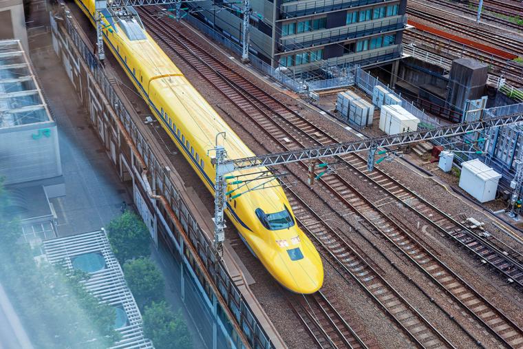 フォーシーズンズ丸の内 東京