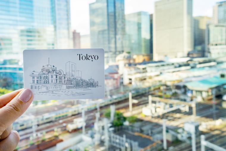 フォーシーズンズ丸の内 東京