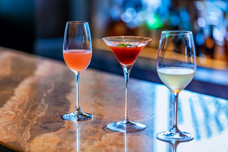 フォーシーズンズ丸の内 東京　メゾン マルノウチ