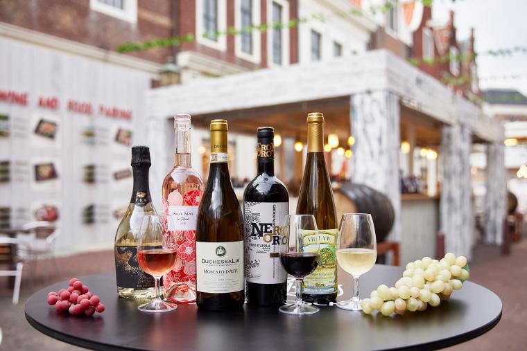 ハウステンボス　花の街の大収穫祭　ワイン祭