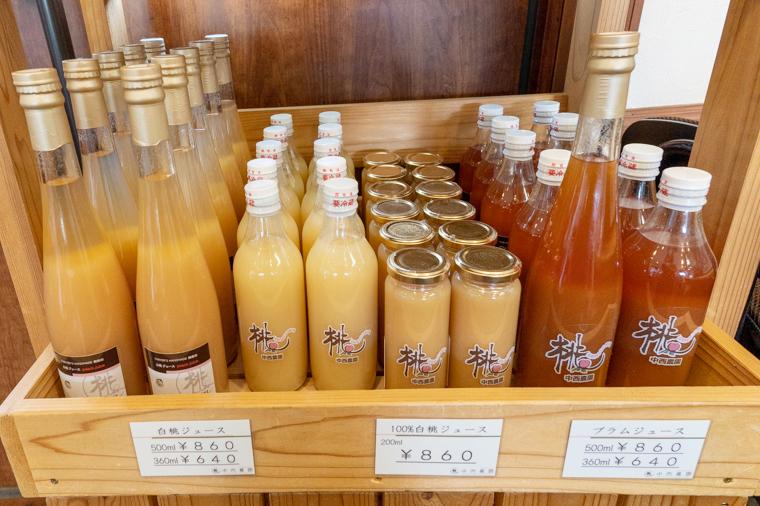 山梨・石和温泉から行ける！朝採れフルーツパフェを楽しめるカフェ