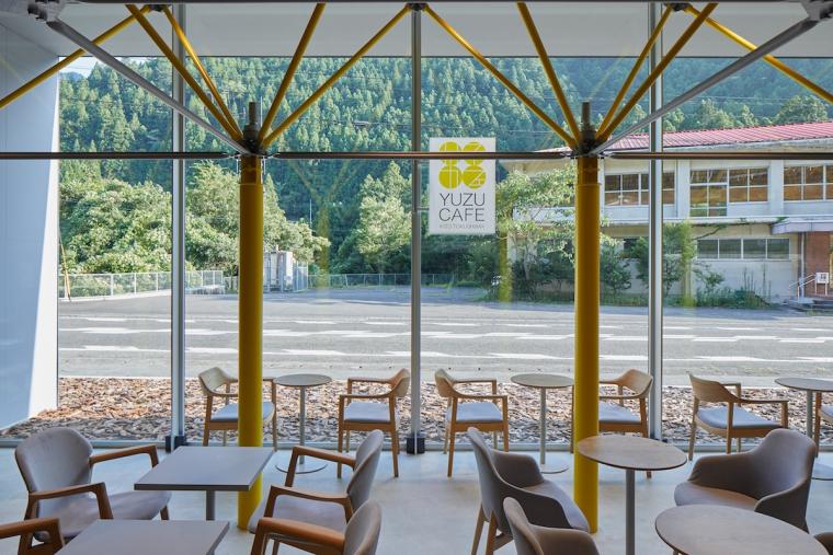 徳島　那賀　未来コンビニ　カフェ