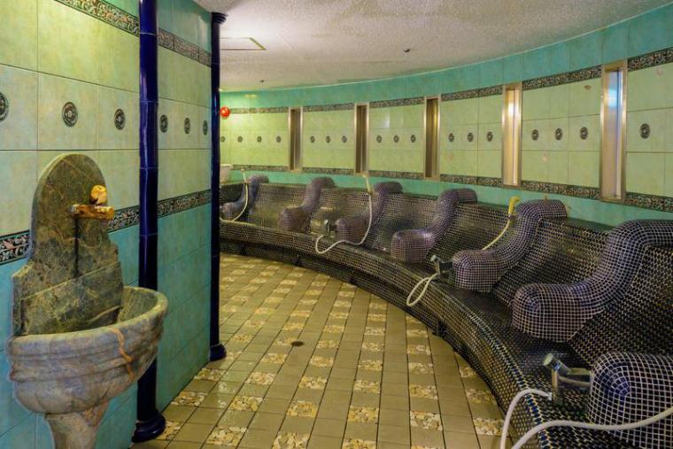 カプセルホテル　大東洋