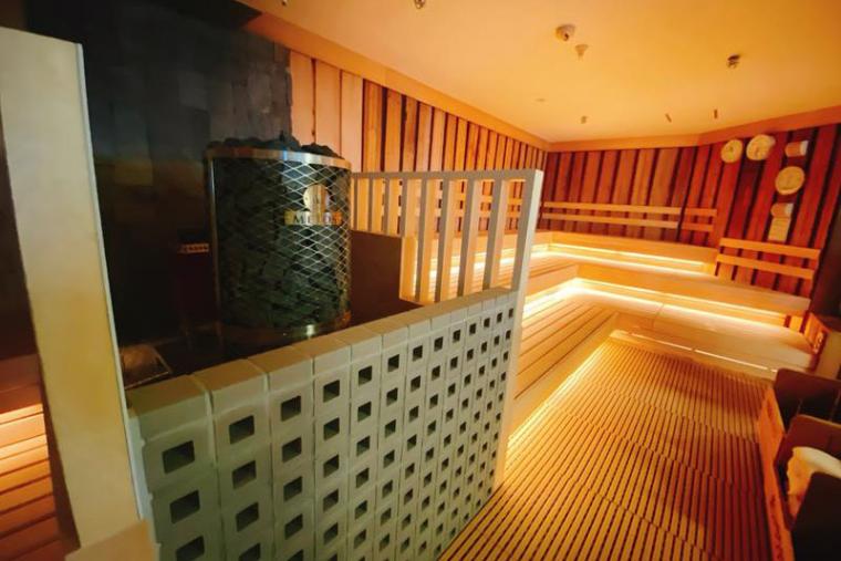 サウナ＆カプセル　AMZA（アムザ）