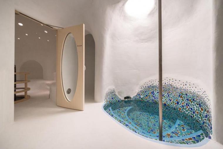 武雄温泉　御船山楽園ホテル