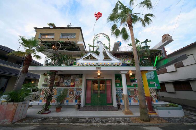 直島銭湯「I♥湯（アイラブユ）」