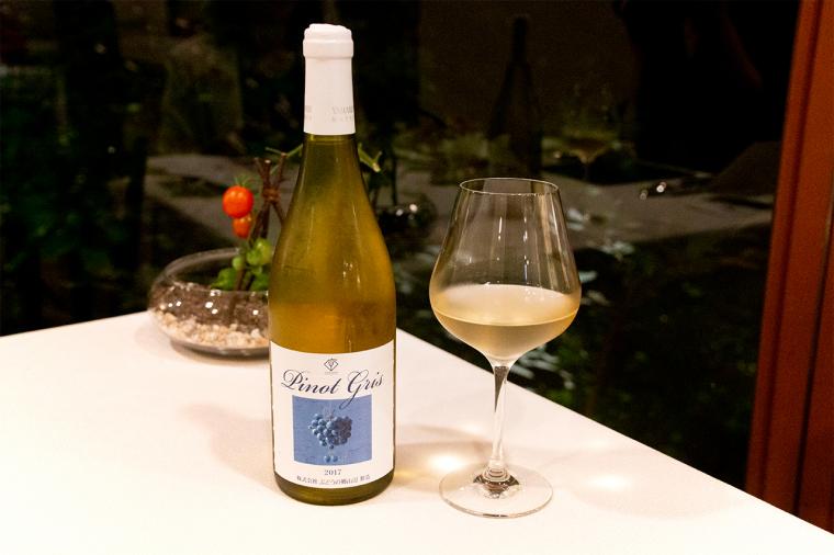 扉温泉 明神館 長野の恵みをフレンチで味わう。「菜」でディナー