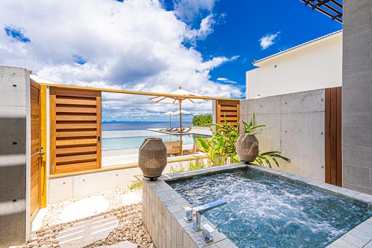 One Suite THE GRAND テラス　ジャグジー