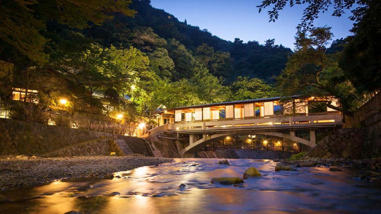 有馬温泉 月光園 游月山荘