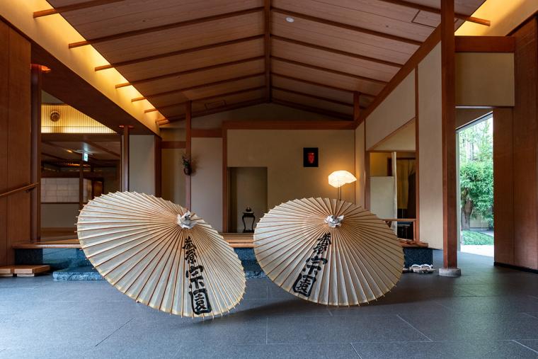 約8,000坪の静寂の中に佇む、おもてなしの宿 「秋保温泉　茶寮宗園」