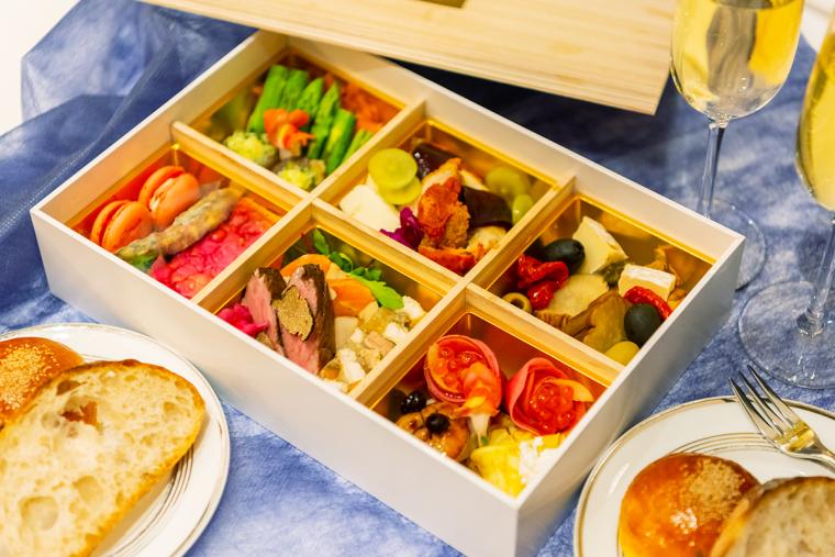 レストラン「シンフォニー」