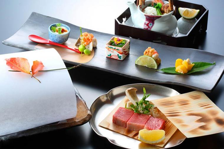 嬉野温泉　萬象閣　敷島