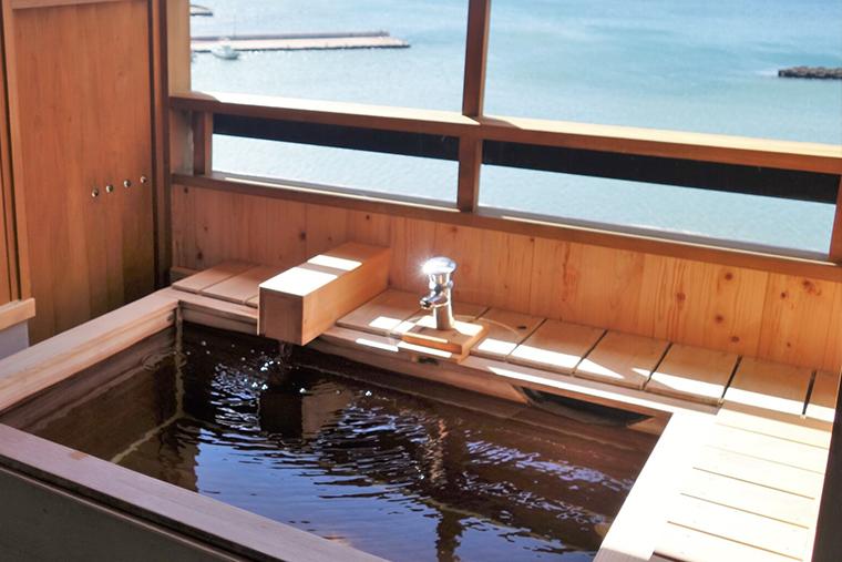 土肥温泉 たたみの宿 湯の花亭