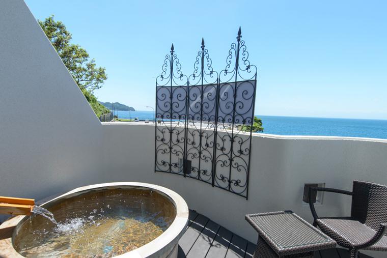 Beauty&SpaResortIzu 頬杖の刻