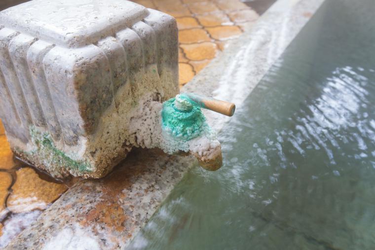 四万温泉　積善館