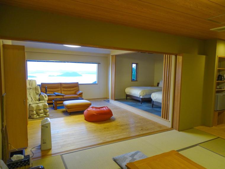 屋島の宿　桃太郎