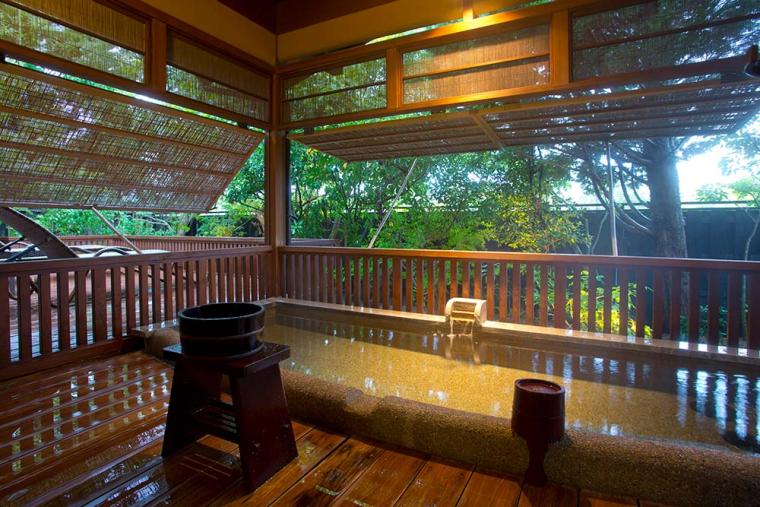 夕日ヶ浦温泉 あまやどりの宿 雨情草庵