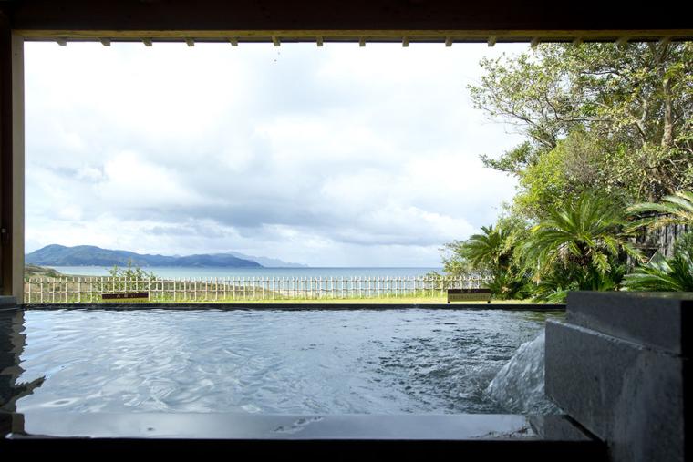 夕日ヶ浦温泉 佳松苑はなれ櫂 インフィニティ露天風呂