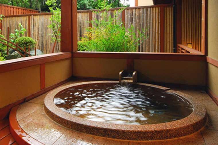 月岡温泉　村上館　湯伝