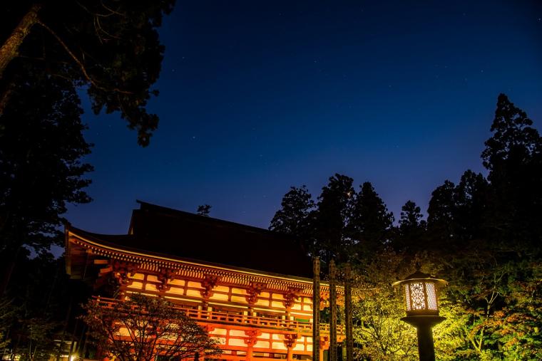 高野山内 奥之院ナイトツアー