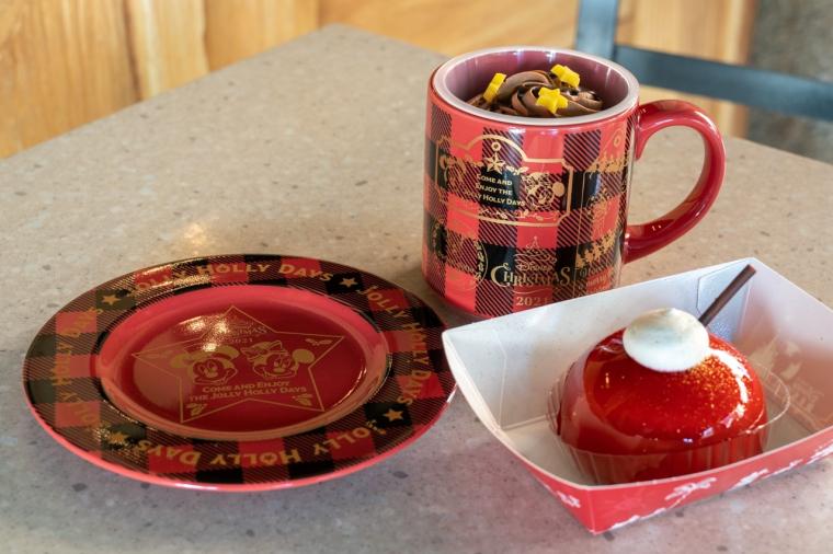 東京ディズニーシー　クリスマス　スーベニア付きスイーツでクリスマス気分を盛り上げる