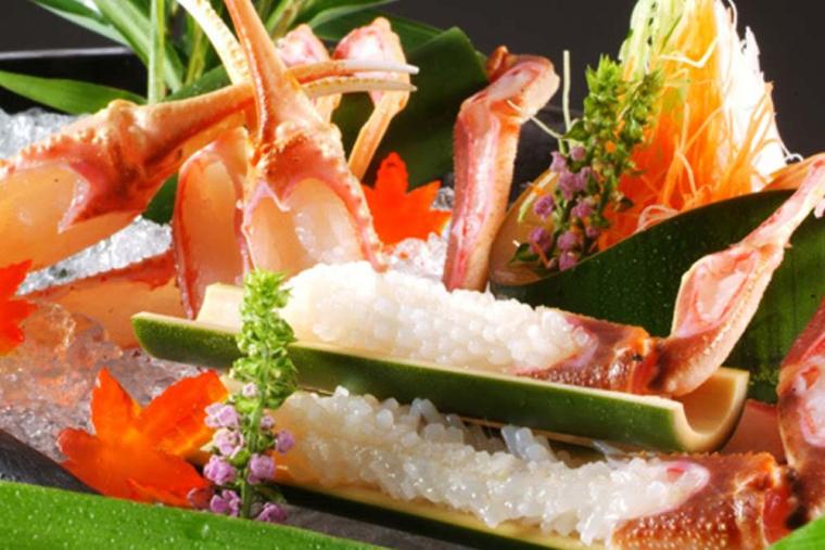 夕日ヶ浦温泉 雨情草庵 夕食（カニ）