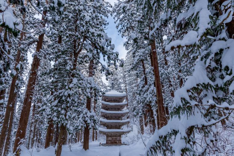 羽黒山五重塔