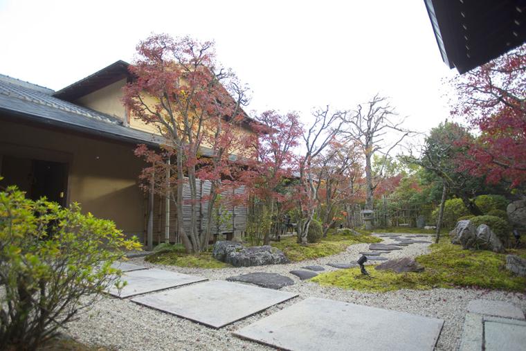 山科伯爵邸 源鳳院