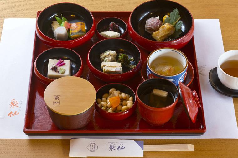 山科伯爵邸 源鳳院 朝食