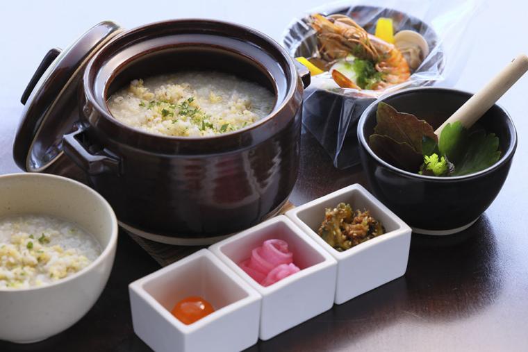 星のや竹富島 畑人粥朝食