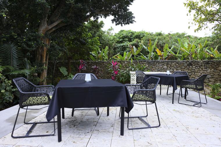 星のや竹富島 島風アペロ