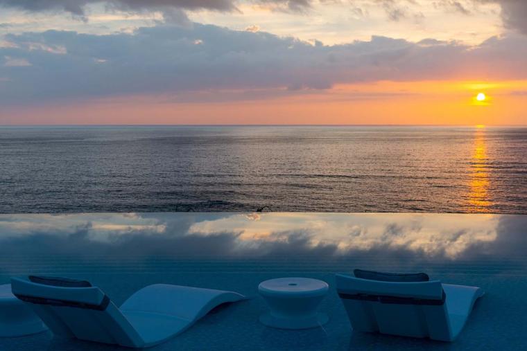 オーシャンテラスプール