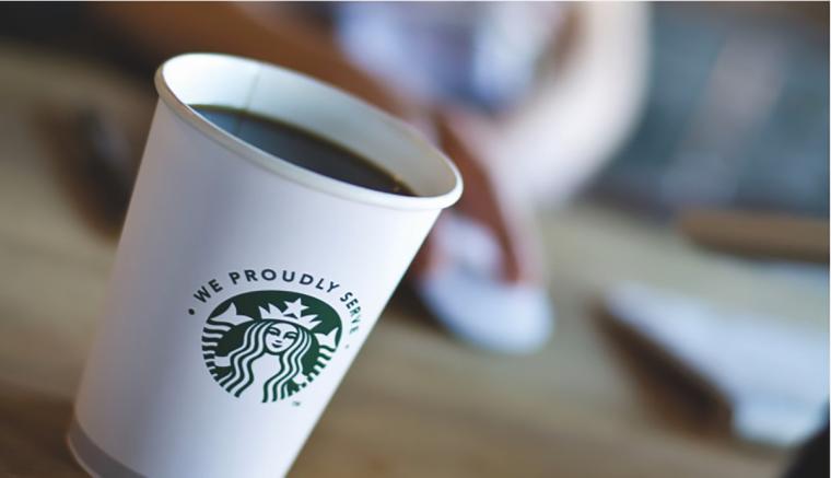 京王プラザホテル　リュクス ラウンジ ～THE PLACE～　スターバックス