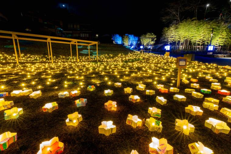 音信川うたあかり　みすゞのお庭エリア　あかりのうつわ