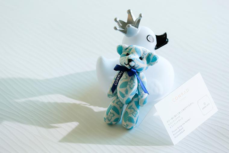 コンラッド東京　エグゼクティブベイビュースイート　コンラッドベア