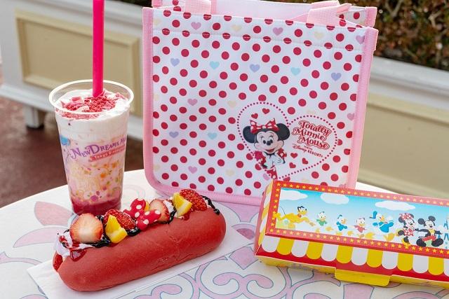 限定のスーベニア付きスイーツも見逃せない！